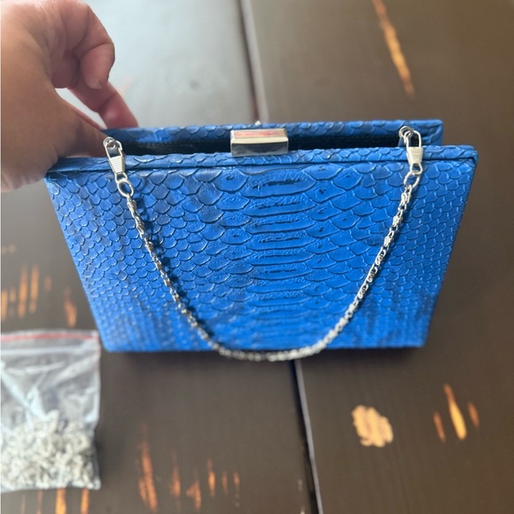 Blue Textured Clutch Bag - Picture 4 of 5